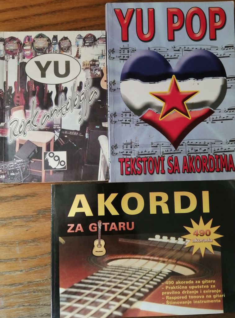 AKORDI I PESMARICE - tri knjige